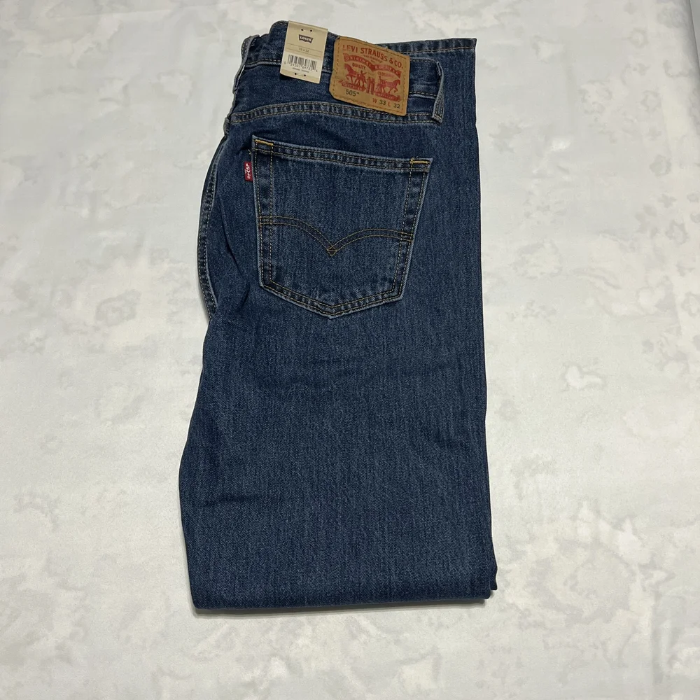 Levi's Men's Straight Leg Jeans‎ in Dark Blue Denim
